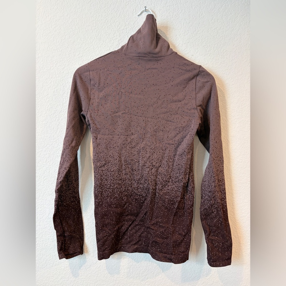 Athleta Women’s Flurry Blizzard Gradient Turtleneck Long Sleeve - S - Picture 3 of 5